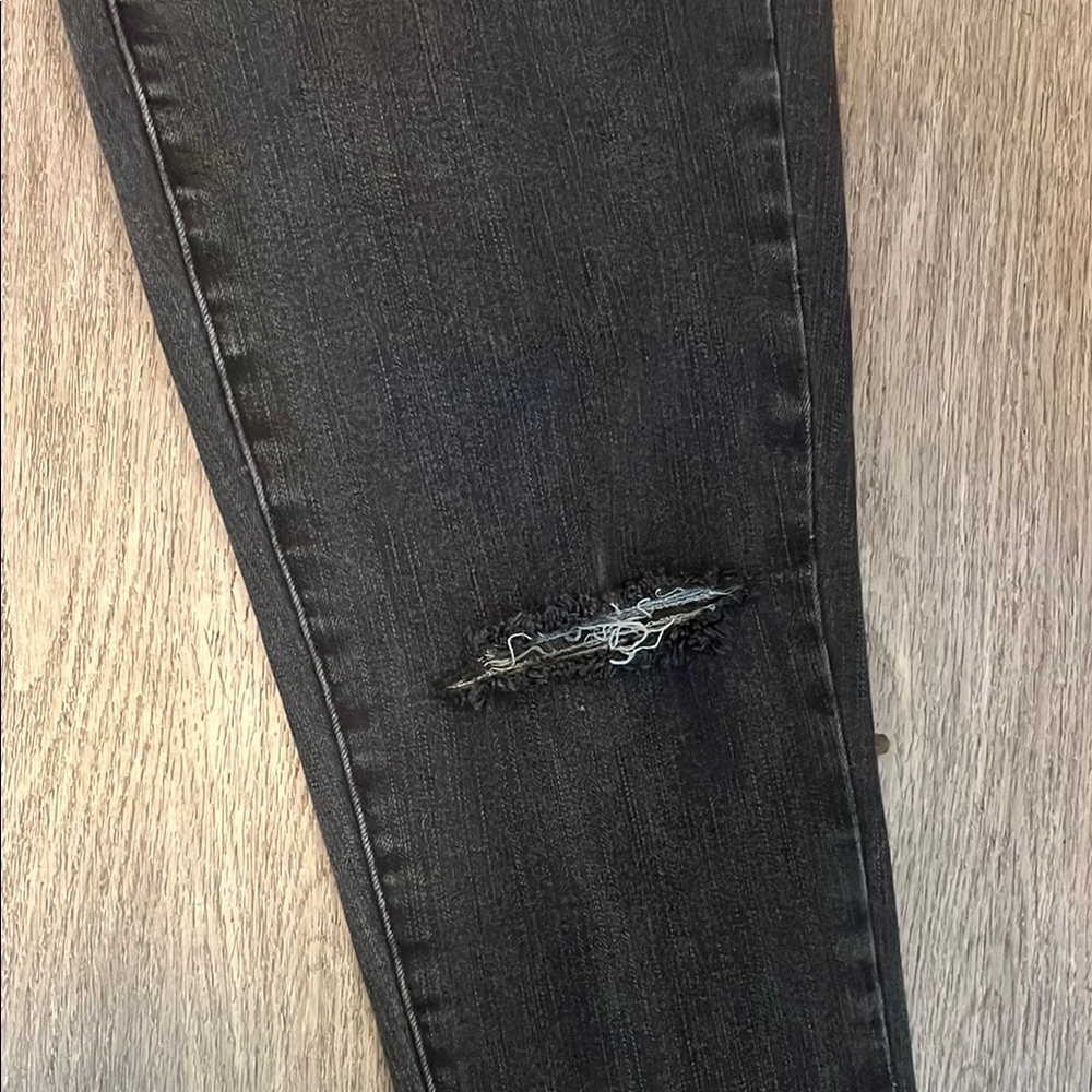 American Eagle Dream Jeans-Super High Waisted Jegging ๐ฆ
๐ - Picture 8 of 11